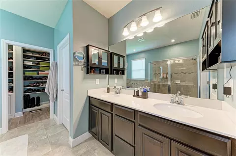 Bath - 5914 113th Ter E, Parrish, FL 34219 photo 2 of 5