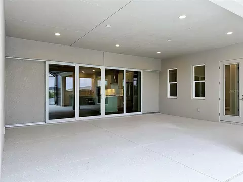 Exterior - 12422 Stonegate Trl, Parrish, FL 34219 photo 2 of 6