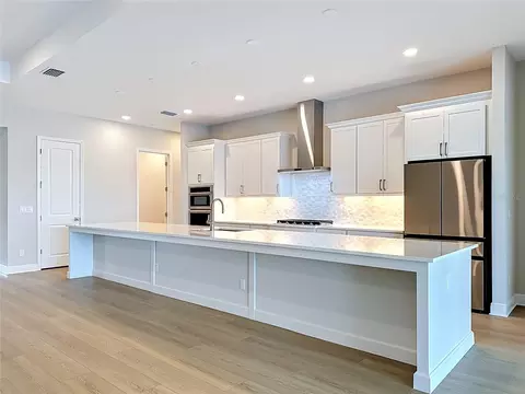Kitchen - 12422 Stonegate Trl, Parrish, FL 34219 photo 3 of 5
