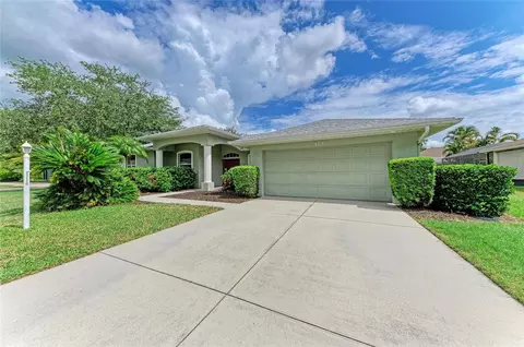 523 Oak Bay Dr, Osprey, FL 34229