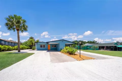 4512 99th St W, Bradenton, FL 34210