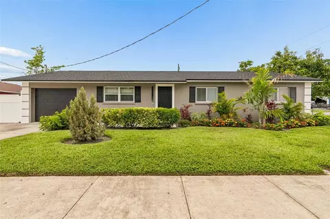 1129 4th Ave W, Palmetto, FL 34221