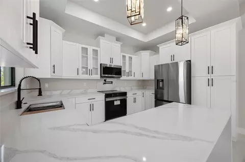 Kitchen - 90 Brig Cir S, Placida, FL 33946 photo 2 of 4