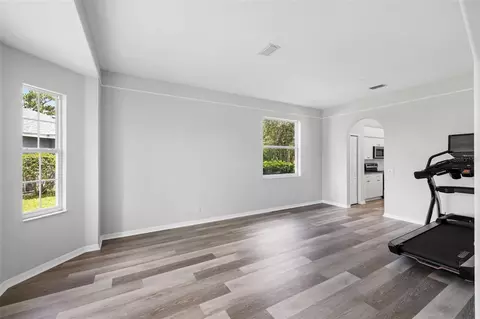 Living - 4705 78th Ct E, Bradenton, FL 34203 photo 1 of 5
