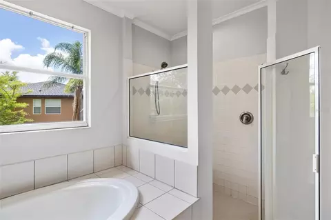 Bath - 4705 78th Ct E, Bradenton, FL 34203 photo 5 of 7