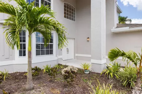 Exterior - 4705 78th Ct E, Bradenton, FL 34203 photo 7 of 8