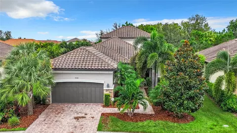 9728 Highland Park Pl, Palmetto, FL 34221