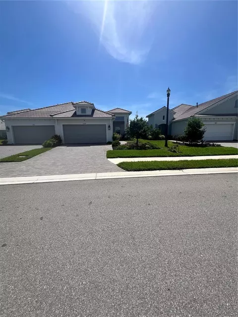 17999 Franklin Park Ct, Venice, FL 34293