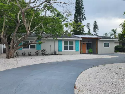 7511 1st Ave W, Bradenton, FL 34209