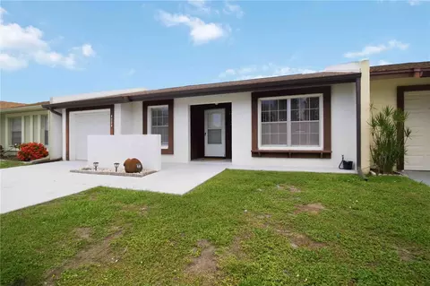 4004 42nd Ave W, Bradenton, FL 34205