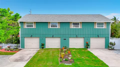 202 Peacock Ln #B, Holmes Beach, FL 34217