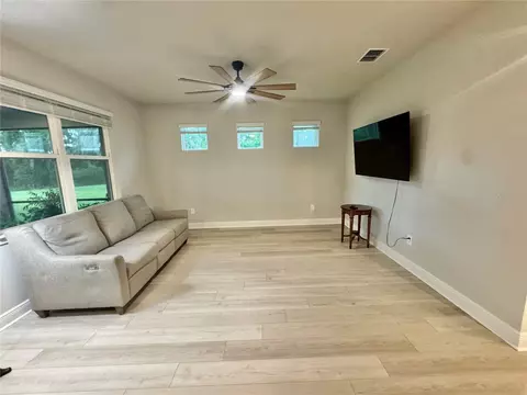 Living - 5322 124th Ave E, Parrish, FL 34219 photo 6 of 10