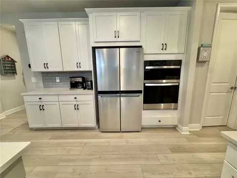 Kitchen - 5322 124th Ave E, Parrish, FL 34219 photo 5 of 5