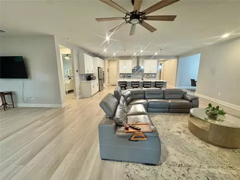 Living - 5322 124th Ave E, Parrish, FL 34219 photo 9 of 10