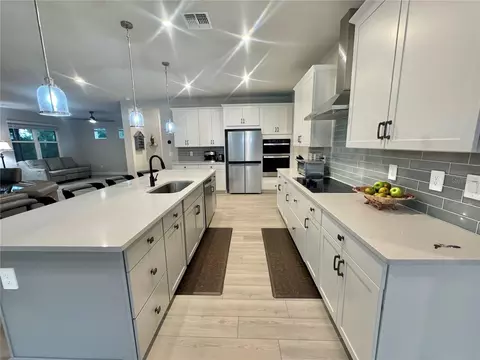 Kitchen - 5322 124th Ave E, Parrish, FL 34219 photo 2 of 5
