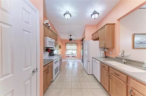 Kitchen - 9882 50th Street Cir E, Parrish, FL 34219 photo 1 of 4