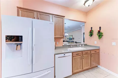 Kitchen - 9882 50th Street Cir E, Parrish, FL 34219 photo 4 of 4