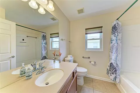 Bath - 9882 50th Street Cir E, Parrish, FL 34219 photo 2 of 2