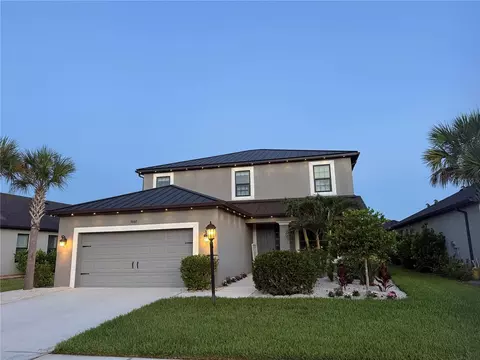 9069 Luna Ln, Sarasota, FL 34241
