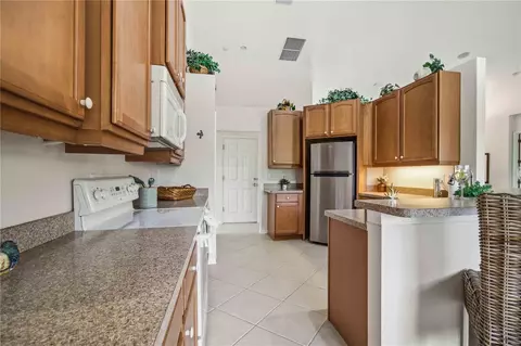 Kitchen - 9215 63rd Ct E, Parrish, FL 34219 photo 1 of 2