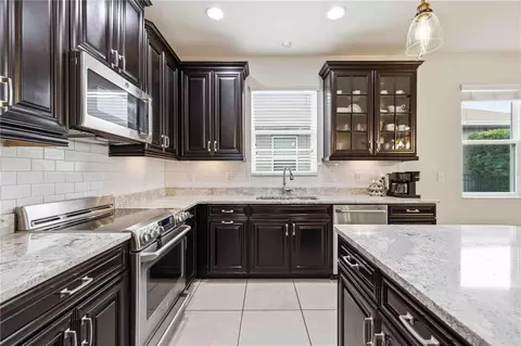 Kitchen - 10920 E 79th St, Parrish, FL 34219 photo 4 of 4
