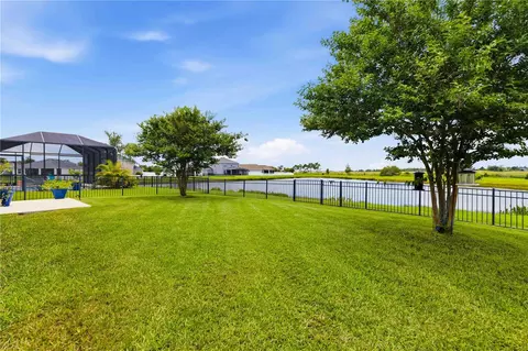Exterior - 10920 E 79th St, Parrish, FL 34219 photo 12 of 14