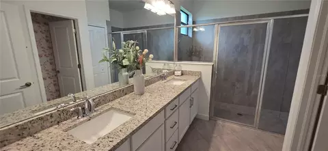 Bath - 16337 Tradewind Ter, Bradenton, FL 34211 photo 4 of 4