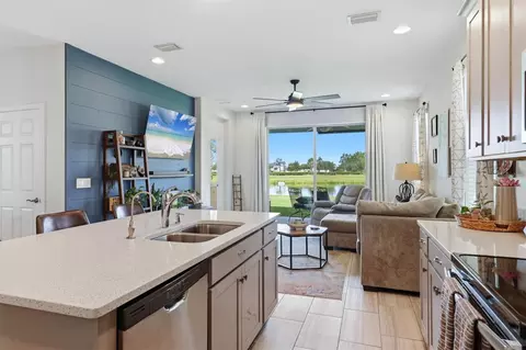 Kitchen - 8583 Starlight Loop, Parrish, FL 34219 photo 4 of 4
