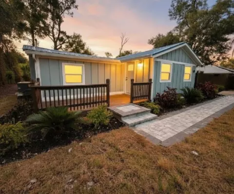 225 S Hillsborough Ave, Arcadia, FL 34266