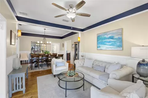 Living - 1625 1st Ave E, Bradenton, FL 34208 photo 1 of 4