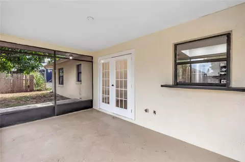Exterior - 3420 29th Street Ct E, Bradenton, FL 34208 photo 2 of 4