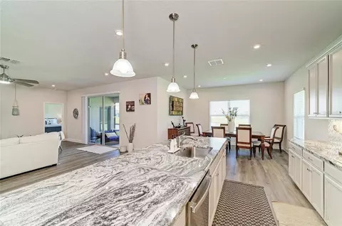 Kitchen - 6421 114th Ave E, Parrish, FL 34219 photo 9 of 9