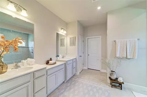 Bath - 6421 114th Ave E, Parrish, FL 34219 photo 1 of 4