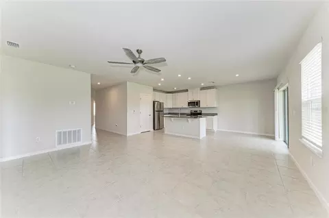 Living - 10855 Daybreak Gln, Parrish, FL 34219 photo 3 of 5