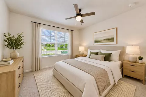 Bedroom - 10855 Daybreak Gln, Parrish, FL 34219 photo 5 of 10
