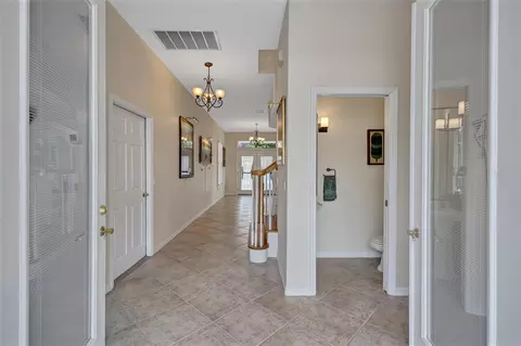 Entry Way - 360 46th Ct E, Bradenton, FL 34208 photo 3 of 4