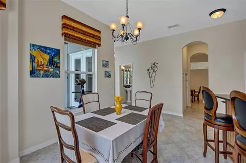 Dining - 360 46th Ct E, Bradenton, FL 34208 photo 3 of 3
