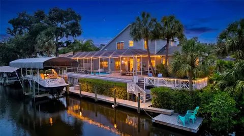 360 46th Ct E, Bradenton, FL 34208