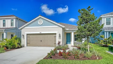 9866 Crystal Isles Cir, Sarasota, FL 34241