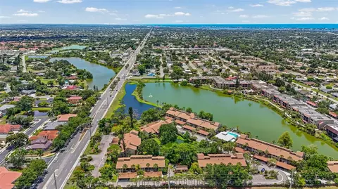 5326 Lake Arrowhead Trl #7, Sarasota, FL 34231