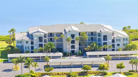 1020 Tidewater Shores Loop #207, Bradenton, FL 34208