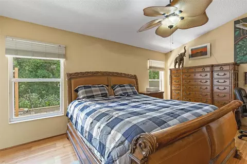 907 50th St E, Bradenton, FL 34208 photo 17