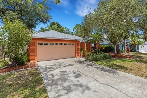 907 50th St E, Bradenton, FL 34208 photo 2