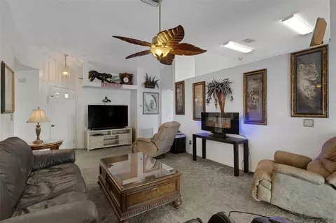 907 50th St E, Bradenton, FL 34208 photo 8