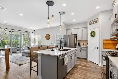 Kitchen - 13852 Old Creek Ct, Parrish, FL 34219 photo 1 of 6
