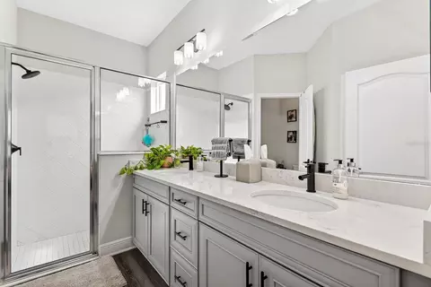 Bath - 13852 Old Creek Ct, Parrish, FL 34219 photo 1 of 3