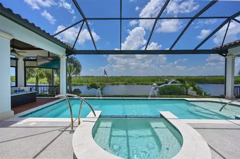 Exterior - 11424 Harbourside Ln, Parrish, FL 34219 photo 8 of 17