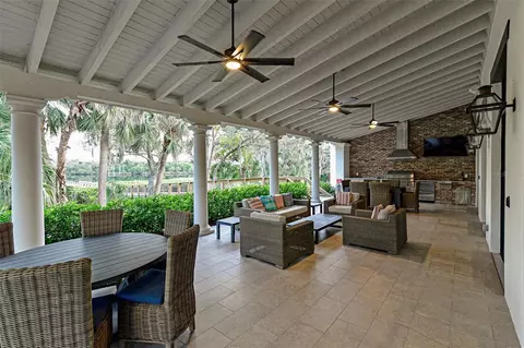 Exterior - 11424 Harbourside Ln, Parrish, FL 34219 photo 16 of 17