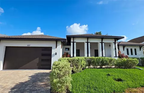 Exterior - 3017 Pine St, Bradenton, FL 34208 photo 10 of 10