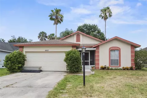 6937 42nd Ct E, Sarasota, FL 34243